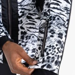 Regatta Womens/Ladies Julien Macdonald Mastery Animal Print Ski Jacket (White/Black) -Ski Gear Store k23fc72b66a0e8e4d6aefddd77b6a5c60