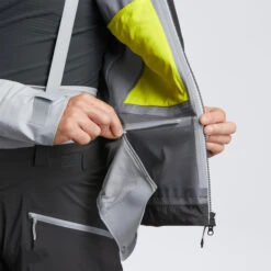 WEDZE Men’s Mountain Ski Touring Jacket -Ski Gear Store k7921be90ccba77e3c918cde32734f995